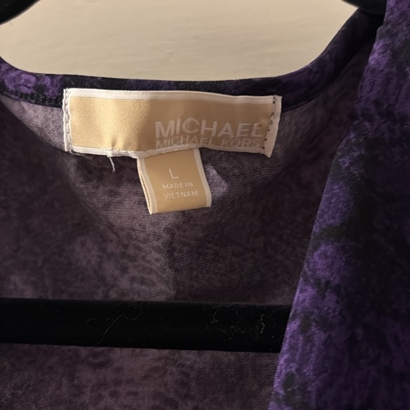 Michael Kors Purple Sleeveless Blouse with Cowl Neckline EUC - Picture 2 of 4